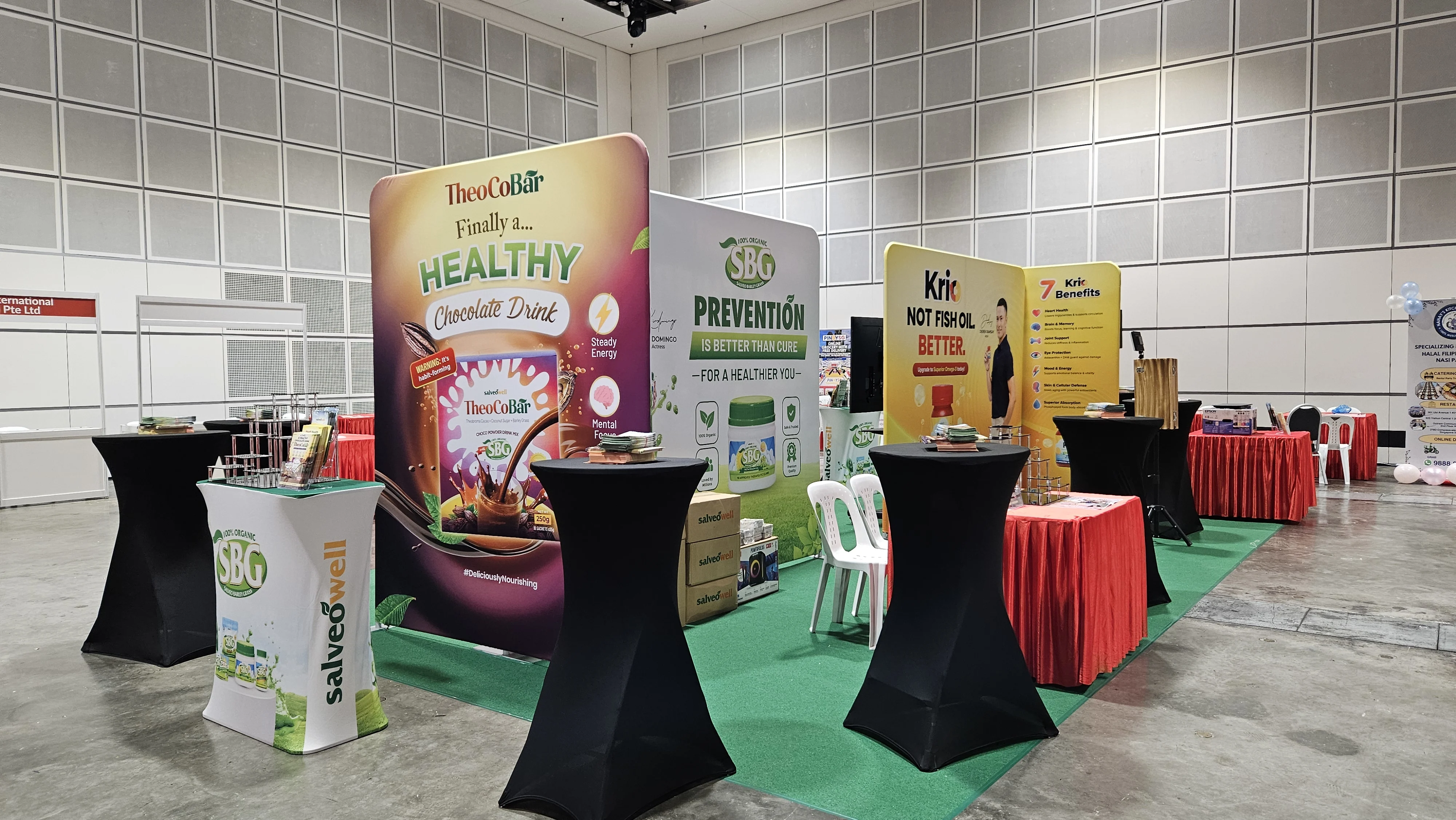Well-lit event trade show booth and backdrop setup